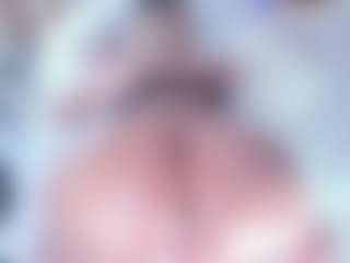 Live cam show with Emma-kell - Toys Middle Aged on Mixed Magazine Live