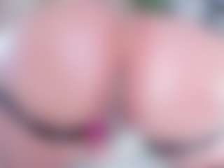 Live cam show with Emma-kell - Brown Eyes MILF on Ass Tok