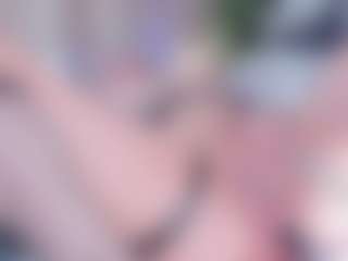 Live cam show with Emma-kell - Strip Mature on SxyPornLive