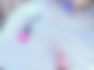 Live cam show with Emma-kell - Blonde Hair Middle Aged on Camsoda