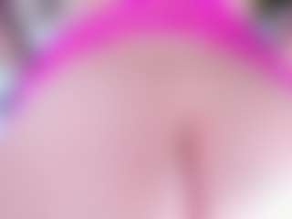 Emma-kell MILF webcam performer live streaming