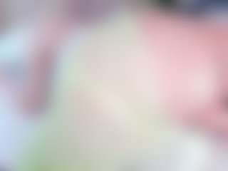 Live cam show with Emma-kell - Athletic Middle Aged on instabang