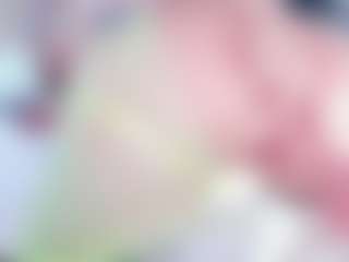 Live cam show with Emma-kell - Middle Aged on instabang