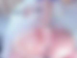Live cam show with Emma-kell - Brown Eyes Blonde Hair on Camsoda