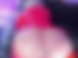 Show en direct avec Emma-kell - Strapon sur Camsoda