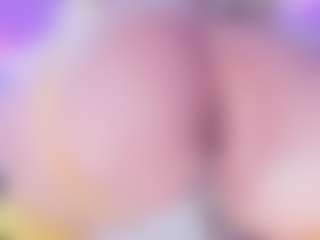 Live cam show with Emma-kell - Strapon on Camsoda