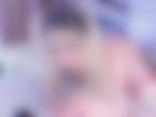 Live cam show with Emma-kell - Squirt Mature on CamwithHer