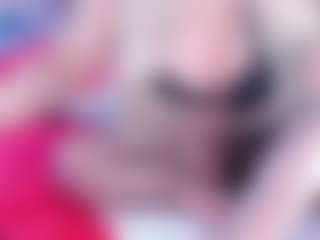 Live cam show with Emma-kell - Blonde Hair Middle Aged on WildCum