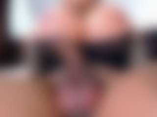 emmabigcock's Live Sex Cam Show
