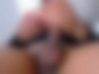 emmabigcock's Live Sex Cam Show