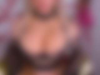 emmabigcock's Live Sex Cam Show