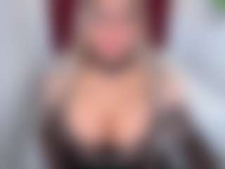 emmabigcock's Live Sex Cam Show