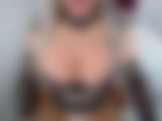 emmabigcock's Live Sex Cam Show