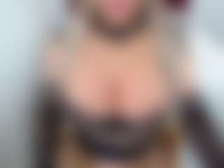Live cam show with emmabigcock - Brown Eyes on Camsoda
