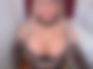 emmabigcock's Live Sex Cam Show