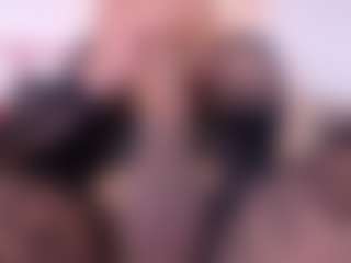 Live cam show with emmabigcock - Implants on Camsoda