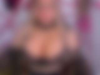 emmabigcock's Live Sex Cam Show