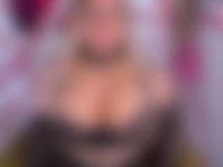 emmabigcock's Live Sex Cam Show