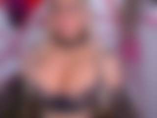 Live cam show with emmabigcock - Smoking on 1on1-livenow