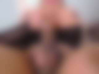 emmabigcock's Live Sex Cam Show