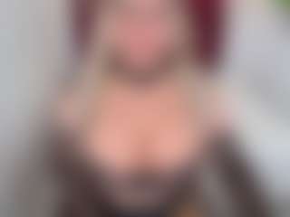 emmabigcock's Live Sex Cam Show
