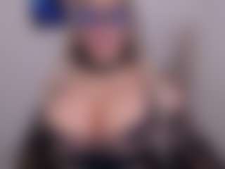 emmabigcock's Live Sex Cam Show