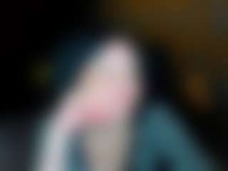 Live cam show with IrissMoon - Middle Aged on studioflirtlive.com