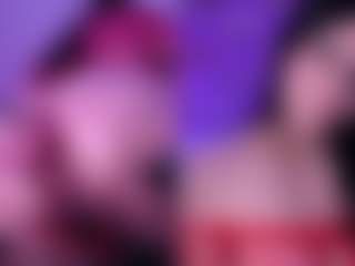 Live cam show with IsabellaBlow - College on Camsoda