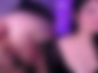 Live cam show with IsabellaBlow - Drinking on Camsoda
