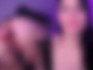 Live cam show with IsabellaBlow - Drinking on Camsoda