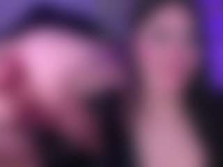 Show de cam en vivo con IsabellaBlow - Lush Toys en Camsoda