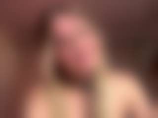 JuleLaffitte's Live Sex Cam Show