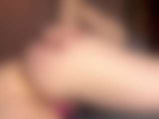 Live cam show with JuleLaffitte - Blonde Hair Teen (18+) on Camsoda