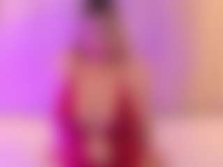 Live cam show with JulieDeep - Creampie on TastyBlacksLive