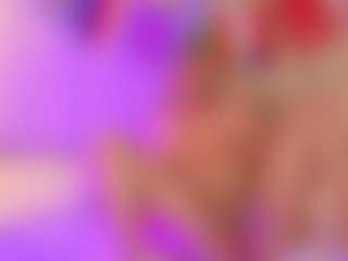 Live cam show with JulieDeep - Anal on liverealitysex.com