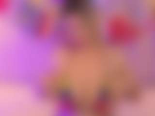 Live cam show with JulieDeep - Striptease on Mixed Magazine Live