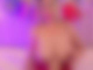 JulieDeep's Live Sex Cam Show