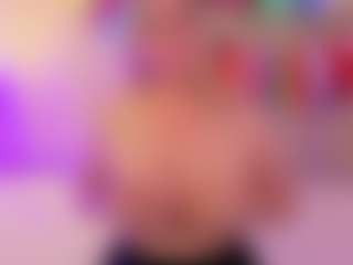 JulieDeep's Live Sex Cam Show