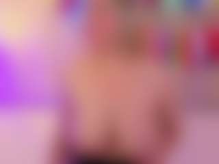JulieDeep's Live Sex Cam Show