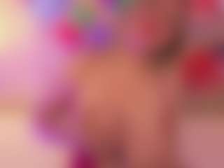 Live cam show with JulieDeep - Foot Fetish on CamwithHer