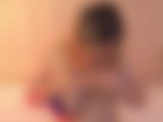 JulieDeep's Live Sex Cam Show