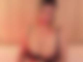 Live cam show with JulieDeep - Creampie on Dolls Live