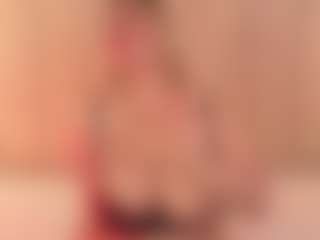 Live cam show with JulieDeep - Amateur on Mixed Magazine Live