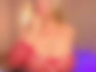 JulieDeep's Live Sex Cam Show