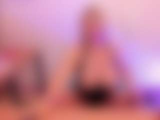 JulieDeep's Live Sex Cam Show