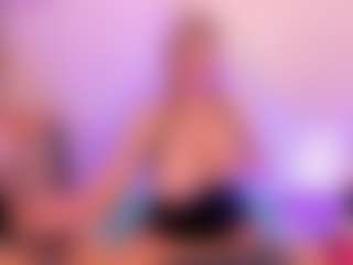 JulieDeep's Live Sex Cam Show