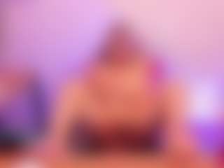 JulieDeep's Live Sex Cam Show