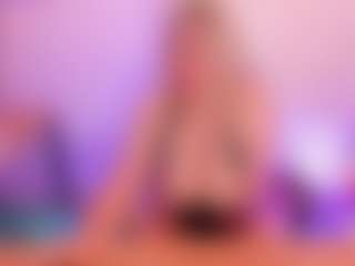 JulieDeep's Live Sex Cam Show
