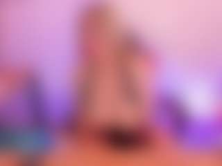 JulieDeep's Live Sex Cam Show