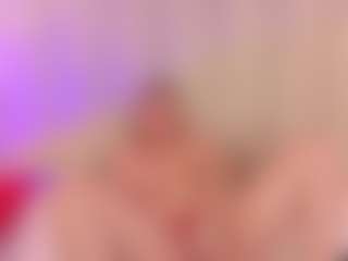 JulieDeep's Live Sex Cam Show